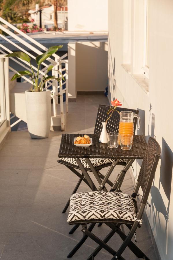 Salty Colours Apartments Almirida Eksteriør billede